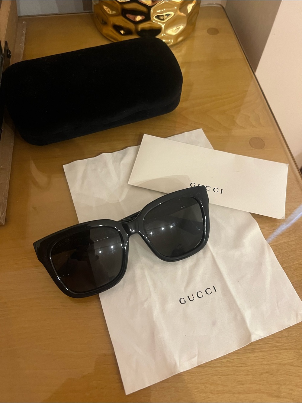 AUTHENTIC GUCCI Women's Black Oversized Square Sunglasses